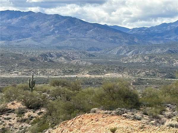 120 Acres of Land for Sale in Kingman, Arizona