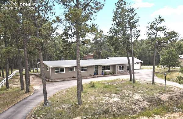 2.5 Acres of Residential Land with Home for Sale in Colorado Springs, Colorado