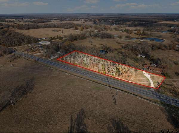 0.96 Acres of Residential Land for Sale in Talco, Texas