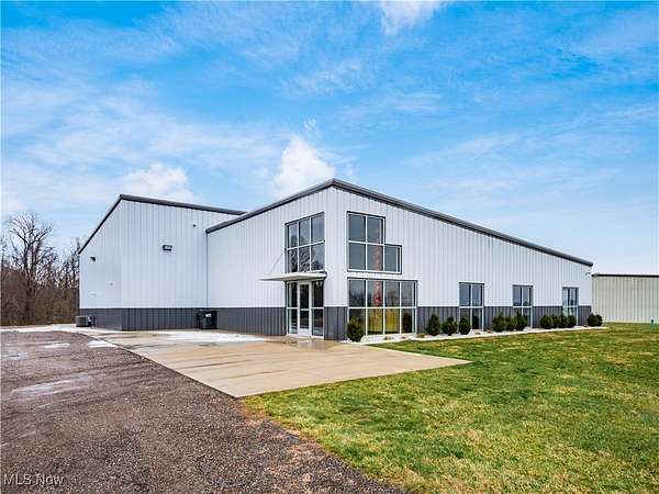 2.8 Acres of Mixed-Use Land for Sale in Zanesville, Ohio