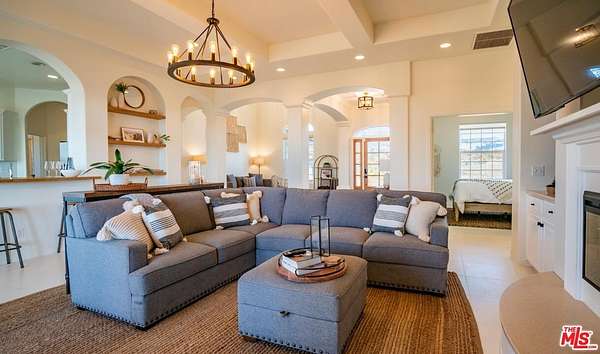 5 Acres of Residential Land with Home for Sale in Twentynine Palms, California