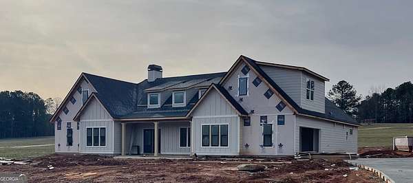 7 Acres of Residential Land with Home for Sale in Roopville, Georgia