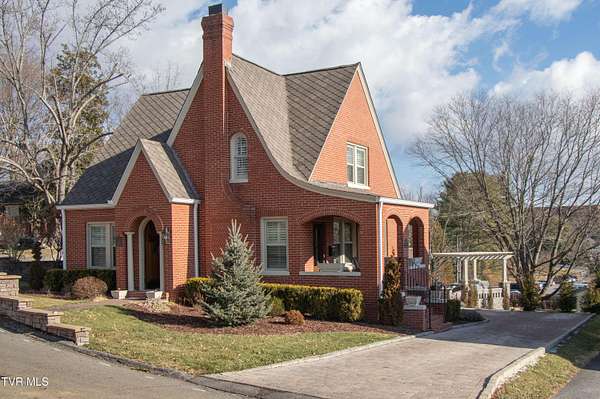 0.42 Acres of Residential Land with Home for Sale in Abingdon, Virginia