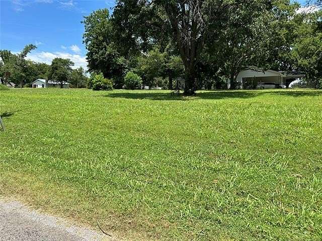 0.32 Acres of Residential Land for Sale in Fort Gibson, Oklahoma