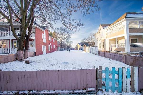 0.11 Acres of Residential Land for Sale in Minneapolis, Minnesota