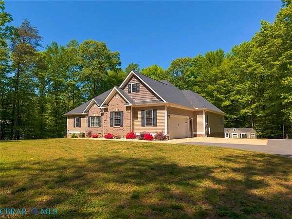 2.67 Acres of Land with Home for Sale in Hartfield, Virginia