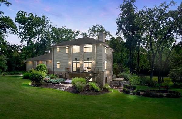 2.86 Acres of Residential Land with Home for Sale in Roscoe, Illinois