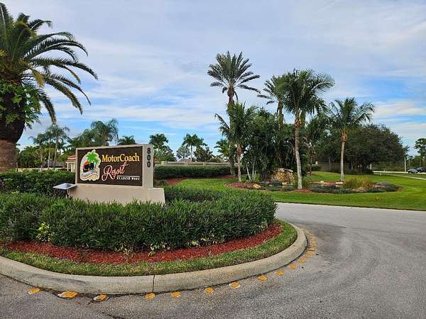 0.06 Acres of Residential Land for Sale in Port St. Lucie, Florida