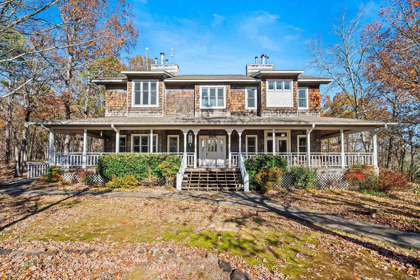 9 Acres of Residential Land with Home for Sale in Jessieville, Arkansas