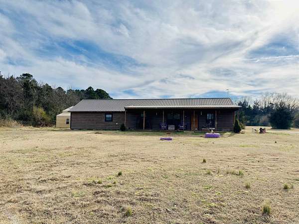 2.22 Acres of Residential Land with Home for Sale in Howard Township, Arkansas