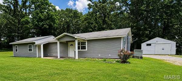 5 Acres of Land with Home for Sale in Doniphan, Missouri