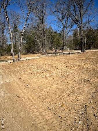 6 Acres of Land for Sale in De Soto, Missouri