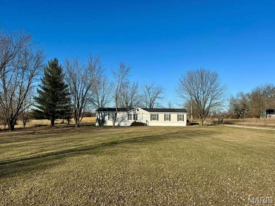 5 Acres of Residential Land with Home for Sale in Hunnewell, Missouri