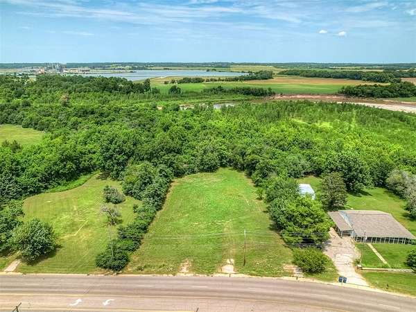 1.5 Acres of Commercial Land for Sale in Harrah, Oklahoma