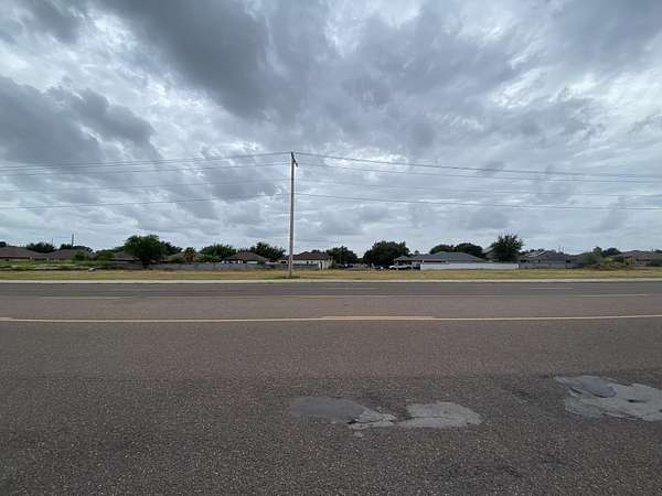 2 Acres of Commercial Land for Sale in Laredo, Texas