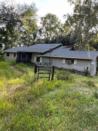 2.59 Acres of Land with Home for Sale in Longwood, Florida