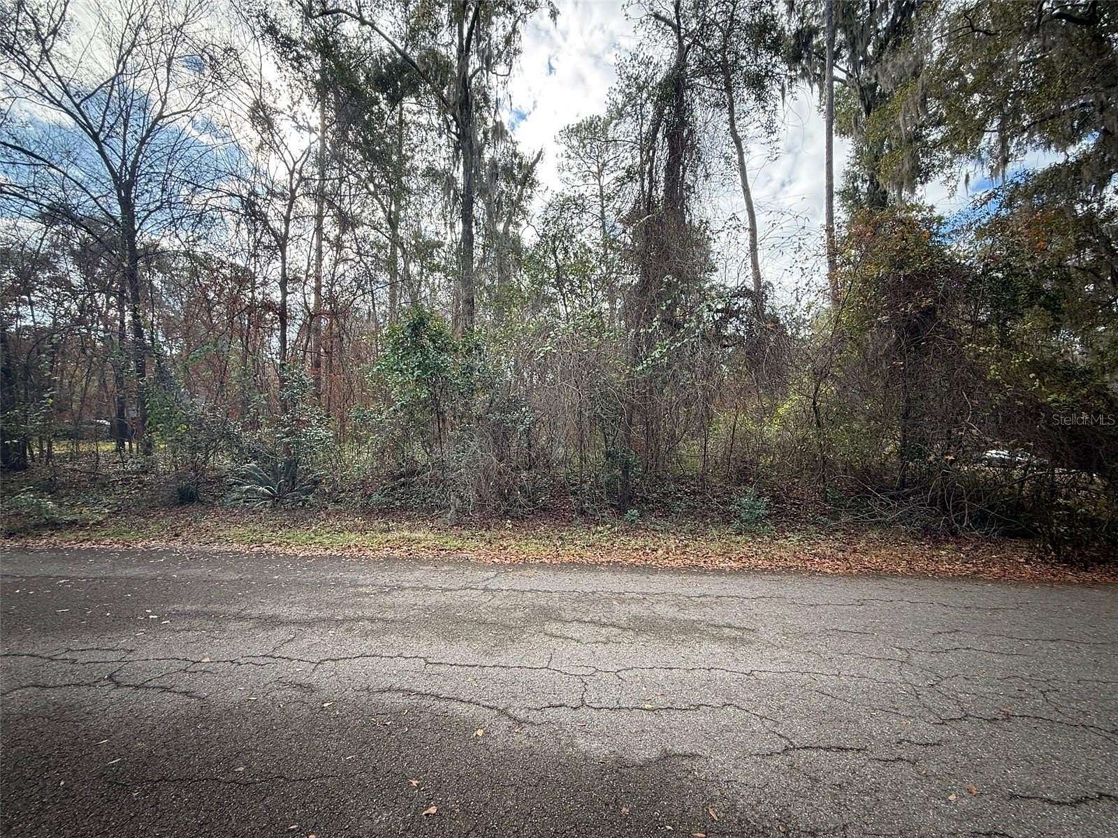 0.5 Acres of Residential Land for Sale in Alachua, Florida
