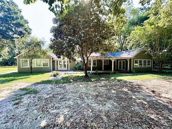 8.9 Acres of Land with Home for Lease in Orange Lake, Florida