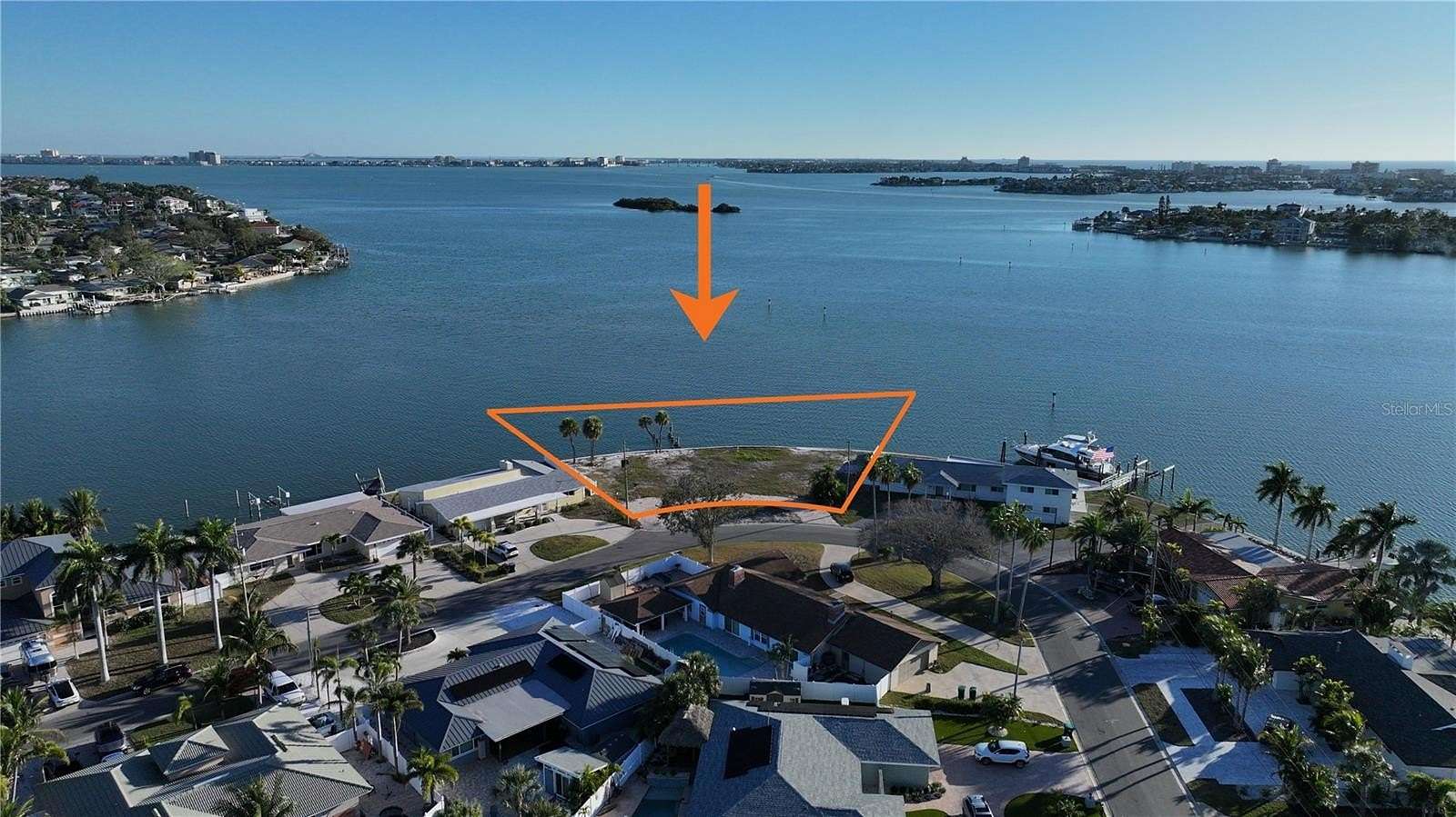 0.81 Acres of Residential Land for Sale in St. Petersburg, Florida