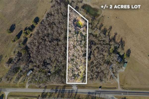 2 Acres of Residential Land for Sale in Aquilla, Texas