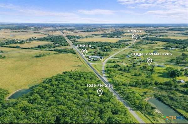 2 Acres of Residential Land for Sale in Aquilla, Texas