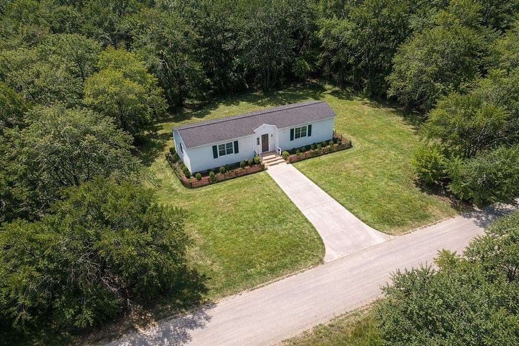 0.14 Acres of Residential Land for Sale in Granbury, Texas