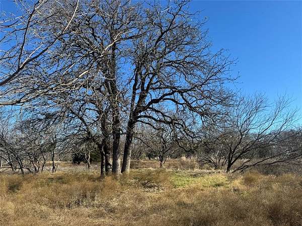 5 Acres of Residential Land for Sale in Waco, Texas