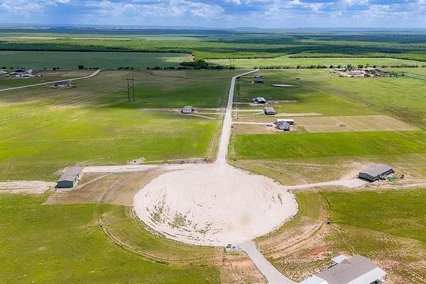 5 Acres of Residential Land for Sale in Hawley, Texas