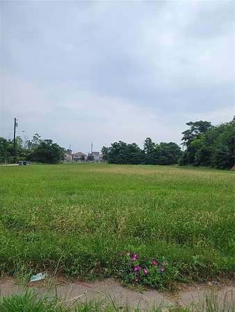 1 Acre of Residential Land for Sale in Dallas, Texas