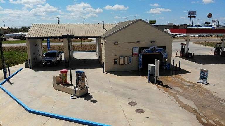 3 Acres of Commercial Land for Sale in Dilley, Texas