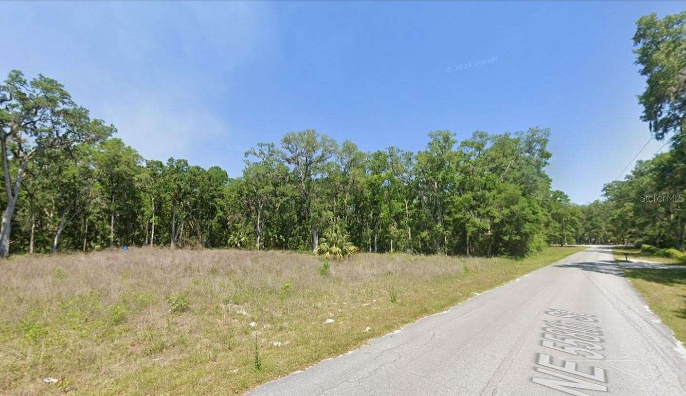 2.28 Acres of Residential Land for Sale in Old Town, Florida