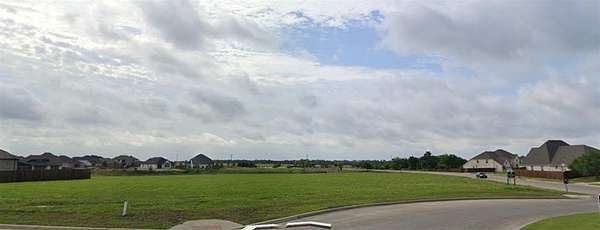 2.4 Acres of Mixed-Use Land for Sale in McLendon-Chisholm, Texas