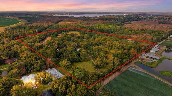 25 Acres of Agricultural Land with Home for Sale in Dover, Florida