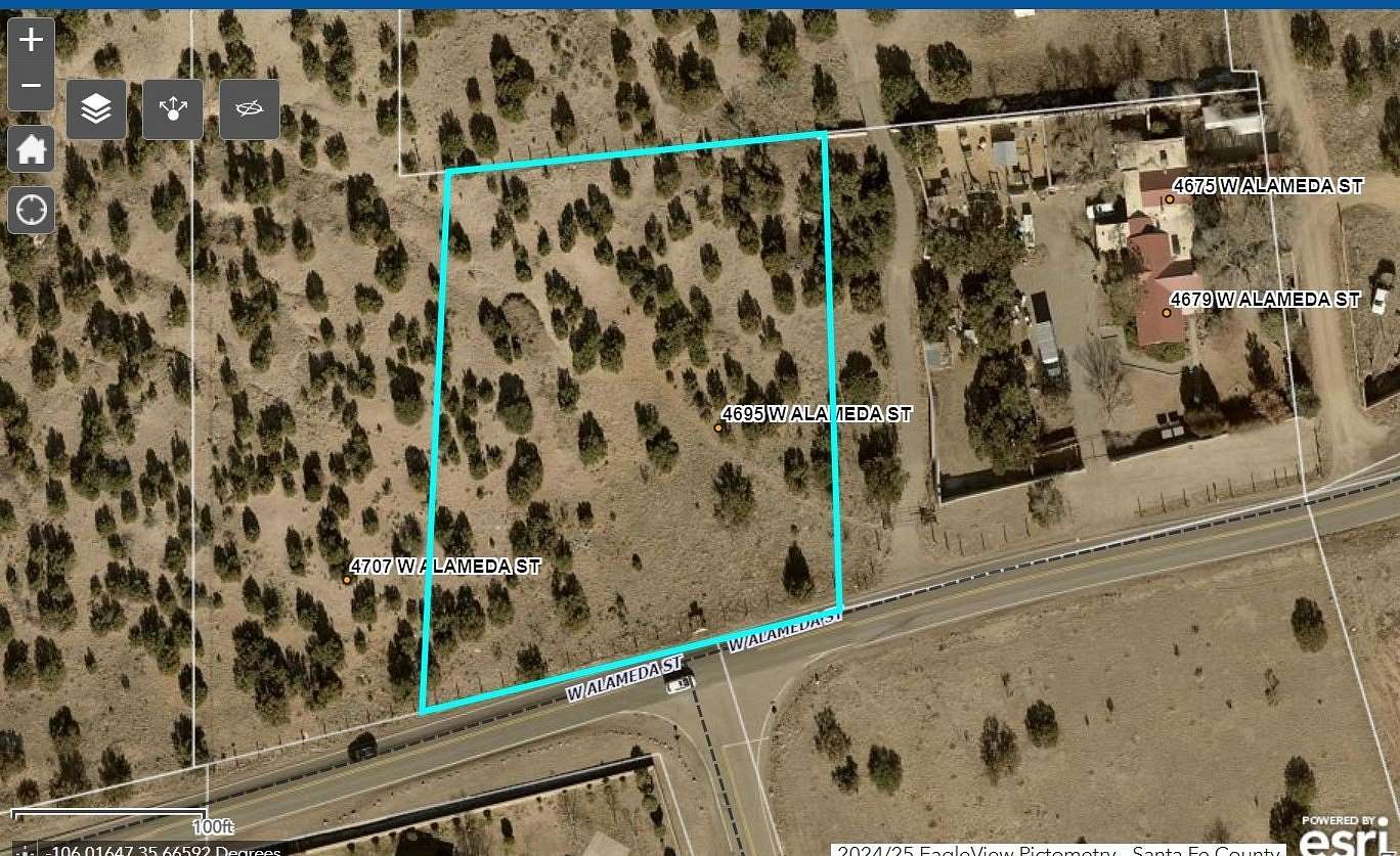 1.25 Acres of Land for Sale in Santa Fe, New Mexico