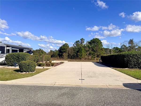 0.12 Acres of Land for Sale in Webster, Florida