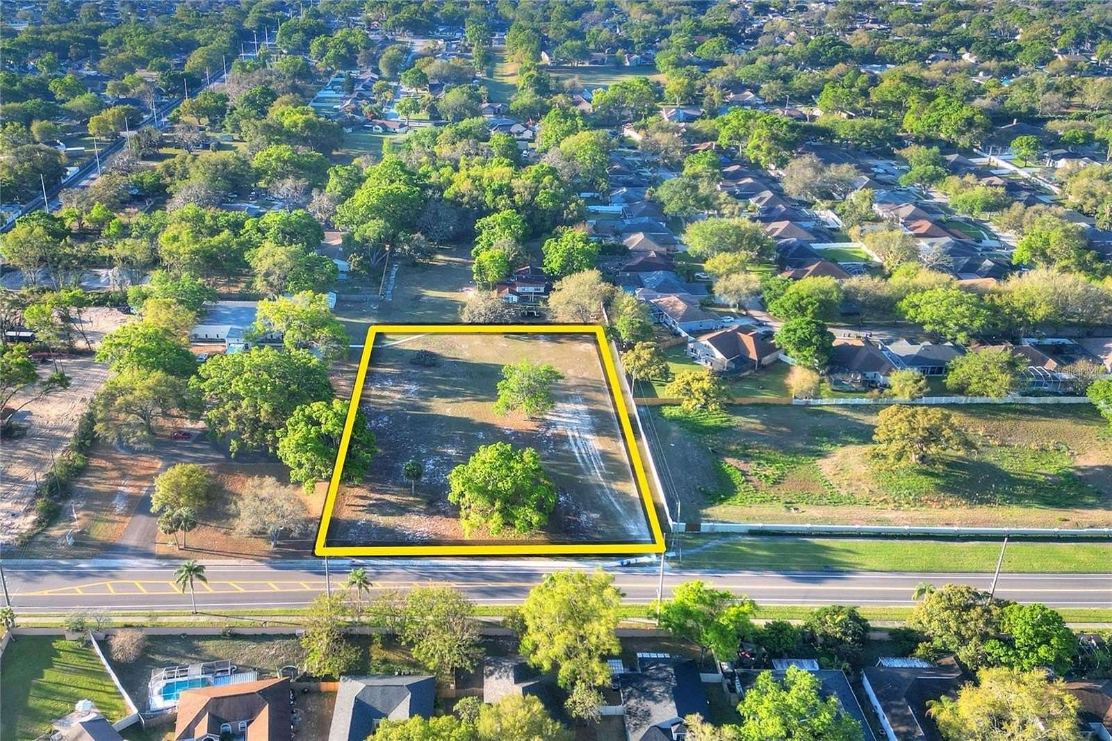 2 Acres of Mixed-Use Land for Sale in Valrico, Florida