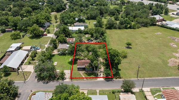 0.3 Acres of Residential Land for Sale in Elgin, Texas