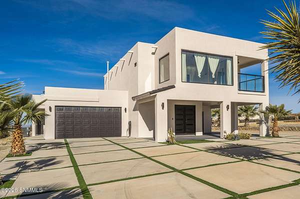 2.1 Acres of Residential Land with Home for Sale in Las Cruces, New Mexico