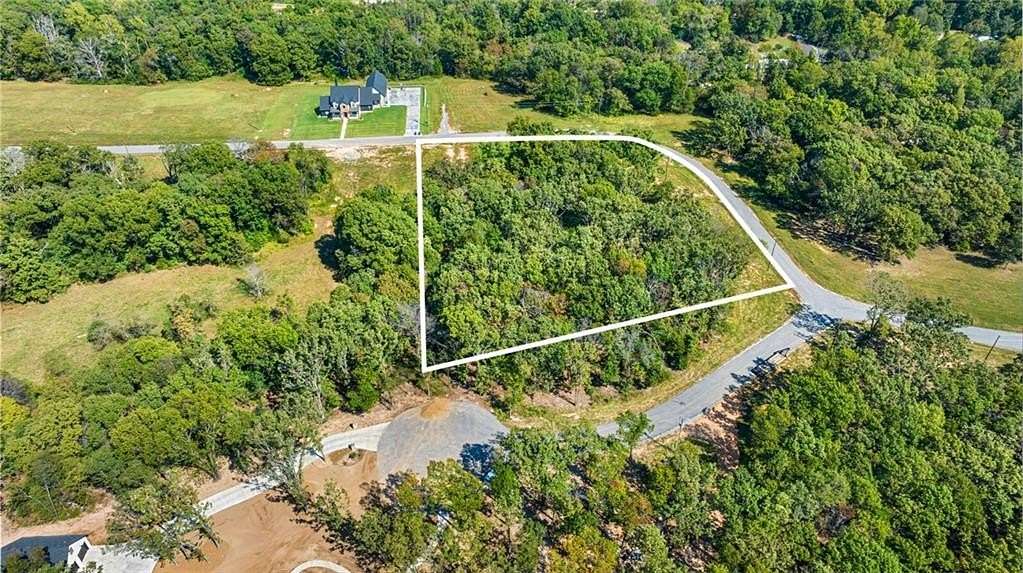 3 Acres of Residential Land for Sale in Decatur, Arkansas