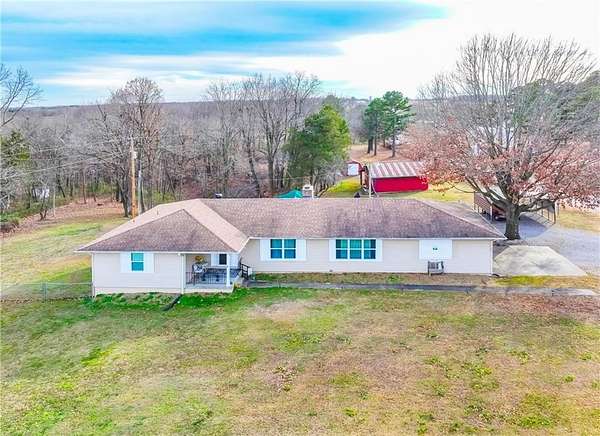 2.37 Acres of Residential Land with Home for Sale in Kansas, Oklahoma