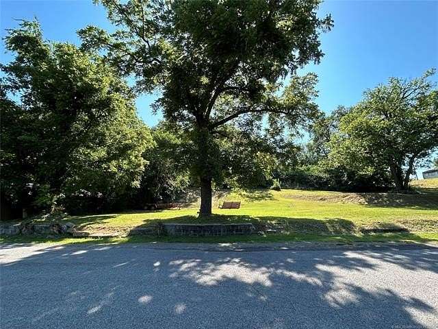 0.32 Acres of Land for Sale in Locust Grove, Oklahoma