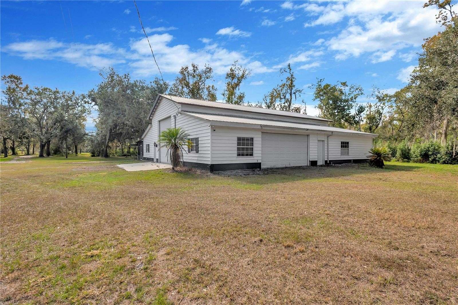 15.2 Acres of Land with Home for Sale in Plant City, Florida