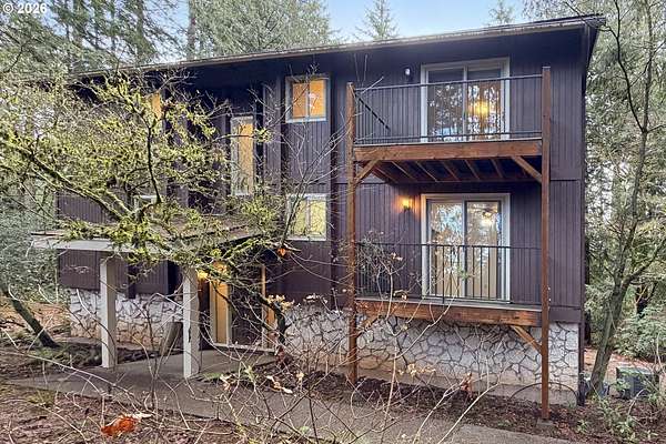 2.1 Acres of Residential Land with Home for Sale in Sandy, Oregon