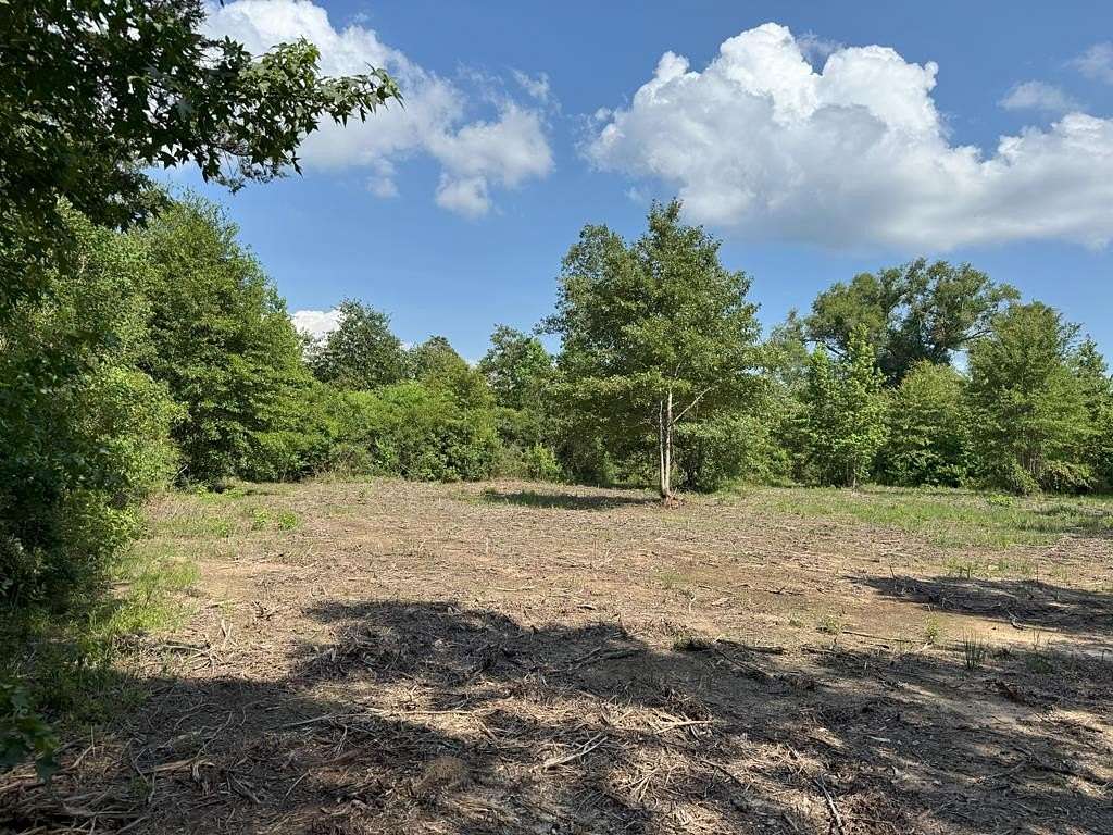 6 Acres of Land for Sale in Timpson, Texas