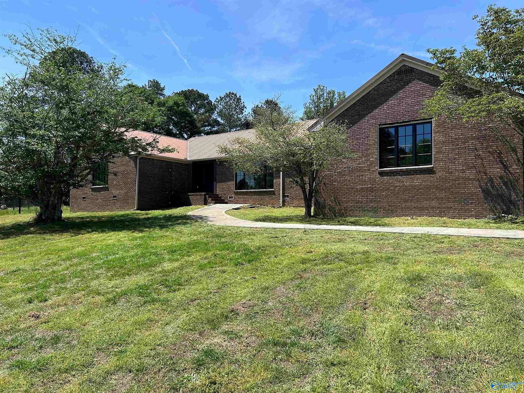 9.2 Acres of Land with Home for Sale in Blountsville, Alabama
