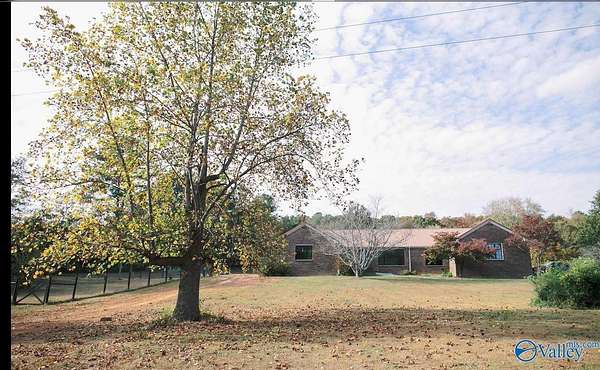 9.2 Acres of Residential Land with Home for Sale in Blountsville, Alabama