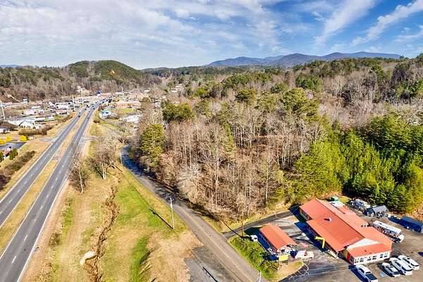 5 Acres of Commercial Land for Sale in Ellijay, Georgia