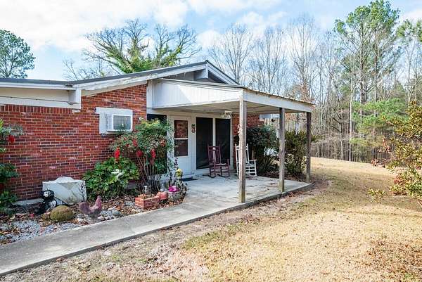 6 Acres of Residential Land with Home for Sale in Mantee, Mississippi