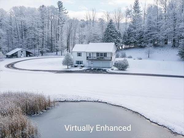 4.32 Acres of Residential Land with Home for Sale in Barre Town, Vermont