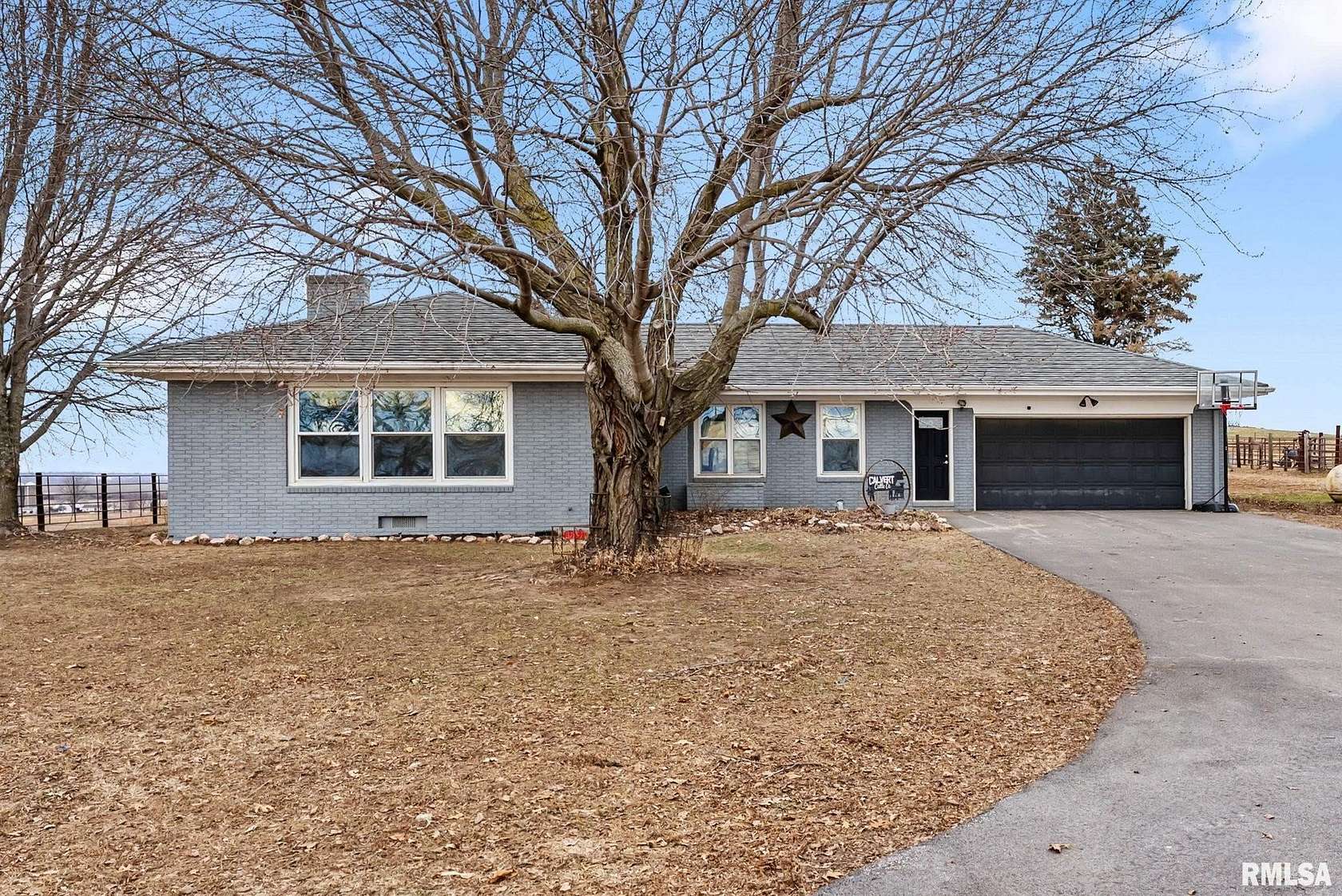 42.8 Acres of Agricultural Land with Home for Sale in Illinois City, Illinois